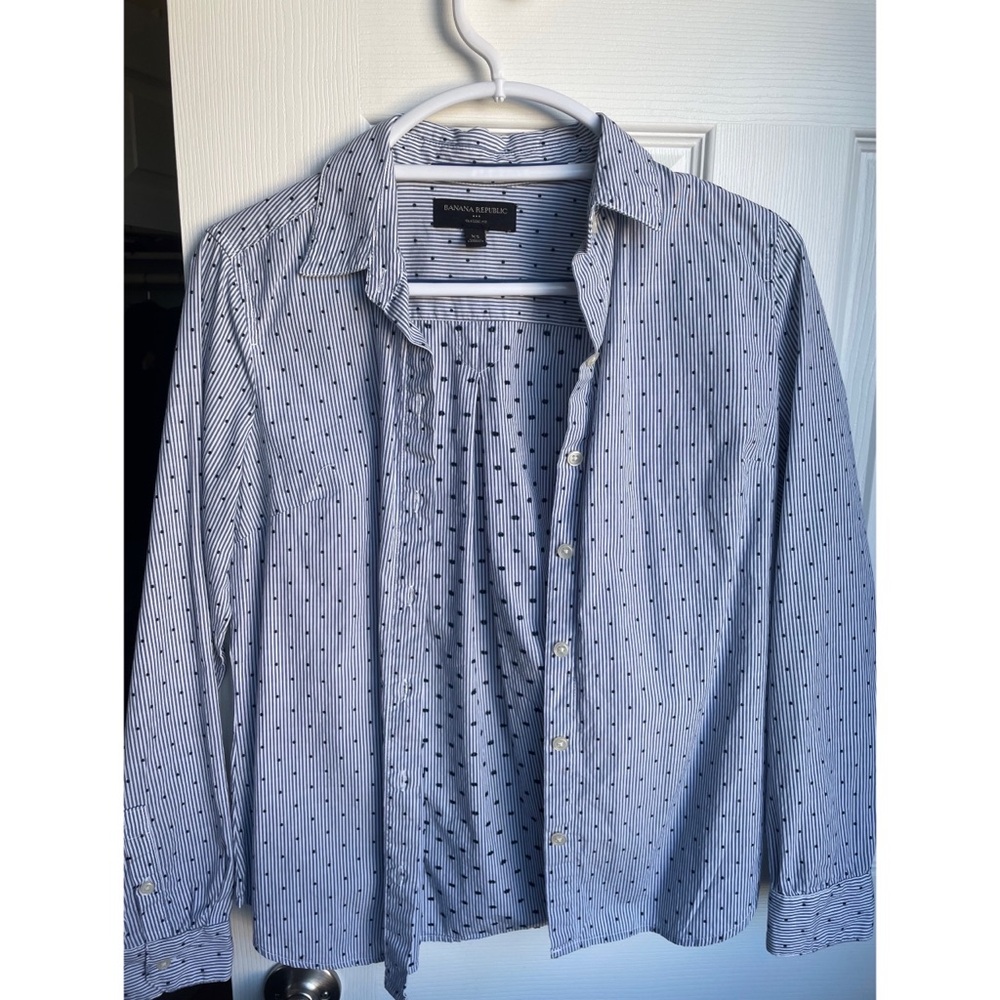 Banana Republic Button Up Shirt Blouse